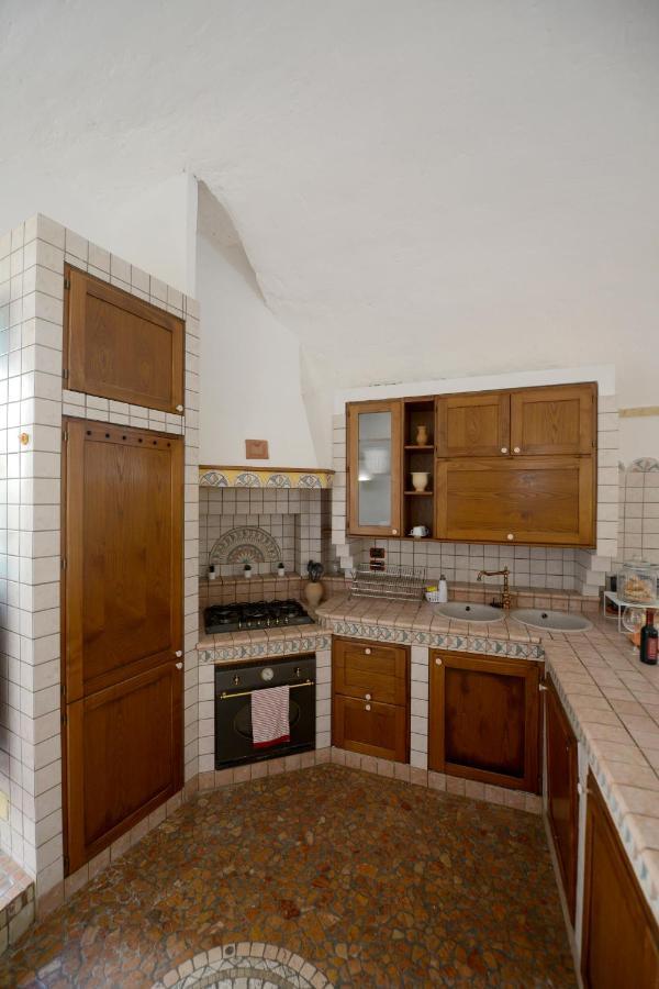 Umbra Idris Holiday Home Матера Экстерьер фото