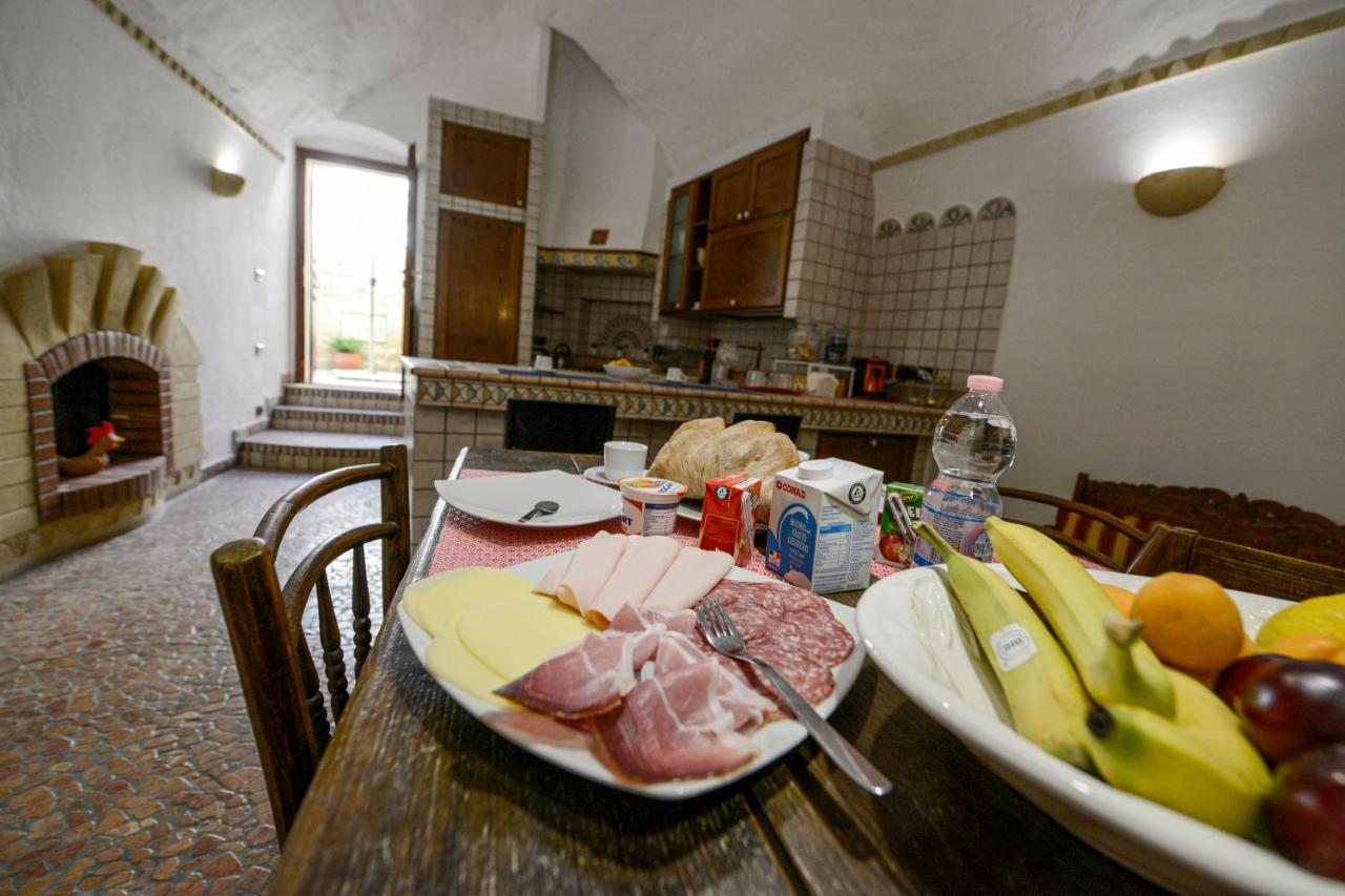 Umbra Idris Holiday Home Матера Экстерьер фото